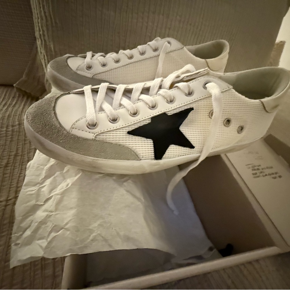 Golden Goose size 42